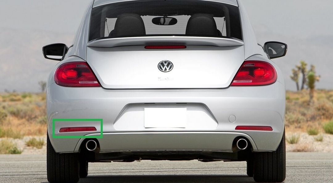 NEW GENUINE VW BEETLE 12-16 REAR BUMPER LEFT N/S REFLECTOR 5C5945105 - Image 2