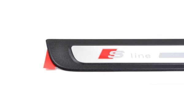 NEW GENUINE AUDI A5 S5 08-16 S-LINE DOOR ENTRY SILL STRIP RIGHT O/S 8T0853374H01C - Image 2
