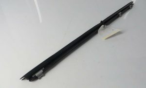 MINI COOPER NEW OEM F55 FRONT LEFT O/S DOOR INNER SEAL 51357322529