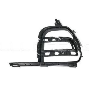NEW GENUINE PORSCHE MACAN TURBO FRONT BUMPER LOWER BLACK GRILL RIGHT O/S 95B807682A1E0