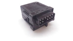 BMW NEW GENUINE E46 E39 E38 E53 3 5 7 X5 SERIES RELAY GLOW PLUG 12212246919