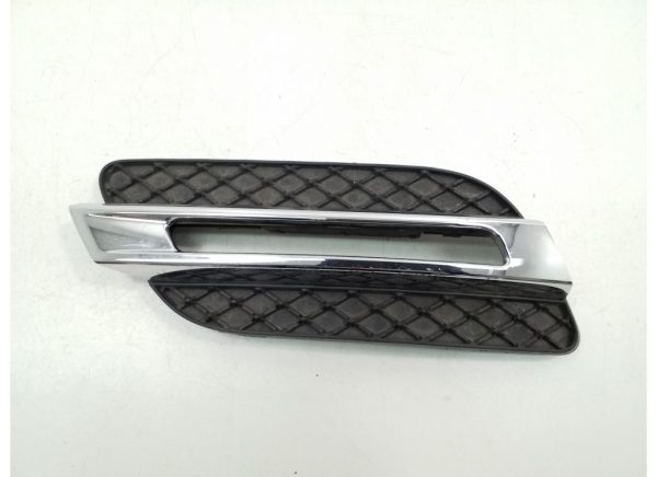 NEW GENUINE MERCEDES BENZ MB ML CLASS W166 FRONT BUMPER DRL LIGHT GRILL LEFT N/S A1668842122