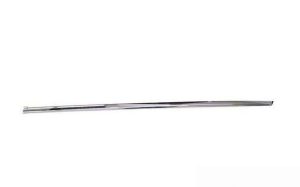 NEW GENUINE MERCEDES BENZ MB GLK CLASS X204 FRONT DOOR CHROME MOULDING RIGHT O/S A2047200680