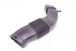 BMW NEW GENUINE F07 GT F10 F11 F12 F13 F06 F01 F02 AIR INTAKE DUCT PIPE 13718513454