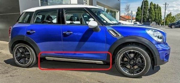 NEW GENUINE MINI R60 ALL4 SIDE SKIRT COVERING CHROME RIGHT O/S 51779813052