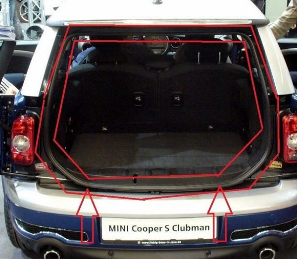 MINI NEW GENUINE CLUBMAN R55 REAR TRUNK BARN DOOR SEAL WEATHERSTRIP 51762757822 - Image 5