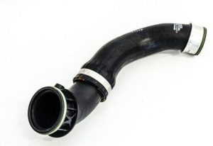 NEW GENUINE PORSCHE MACAN 2014 - 2018 LEFT INTERCOOLER PRESSURE PIPE 95B145833