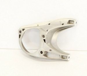 NEW GENUINE PORSCHE MACAN TURBO 2014 - 2018 RIGHT ENGINE SUPPORT MOUNTING 95B399332B