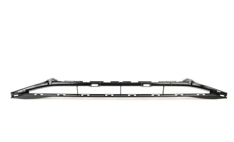 NEW GENUINE AUDI Q5 2013 - 2016 FRONT BUMPER LOWER CENTER GRILL 8R0807647B01C