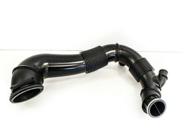 NEW GENUINE PORSCHE MACAN 2014 - 2018 RIGHT AIR INTAKE MANIFOLD HOSE 95B129532A