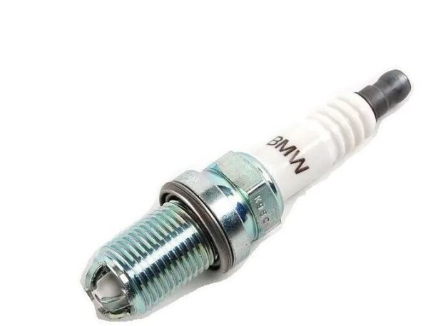 NEW GENUINE BMW 4 / 6 / 8 / 12 CYLINDER PETROL ENGINE IGNITION SPARK PLUG 1 PCS  12120037607