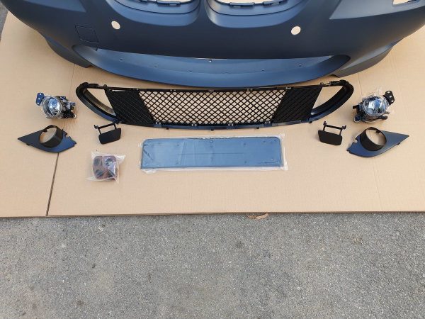 Front M Sport Bumper for E60 / E61 03-07 with PDC (24mm) / with Fog Lights - Image 3