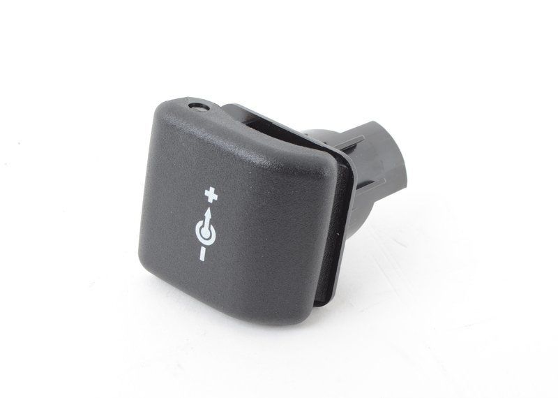 NEW OEM BMW ORIGINAL E70 F21 F20 E82 E88 E87 V12 LIGHTER SOCKET MOUNT 61346843098