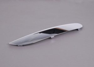 BMW 7 NEW GENUINE F01 F02 FRONT M SPORT BUMPER CHROME O/S RIGHT MOULDING 51118047728