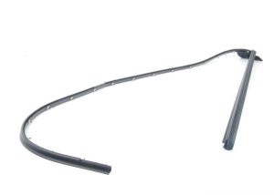 NEW GENUINE PORSCHE 996 CARRERA 986 BOXSTER DOOR OUTER SEALING SLOT RIGHT O/S 99653708607