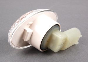 NEW MINI GENUINE R50 R52 R53 FENDER MOUNTED TURN SIGNAL INDICATOR WHITE 1 PCS 63137166014