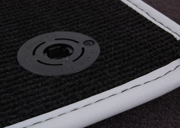 NEW GENUINE AUDI A8 2010-2017 REAR PREMIUM BLACK TEXTILE FLOOR MATS 4H0061276MNO - Image 4