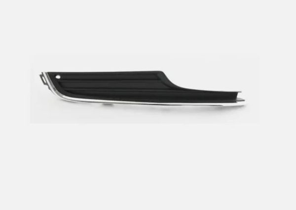 NEW GENUINE VW GOLF MK7 FRONT BUMPER RIGHT UNDER FOG GRILL WITH CHROME TRIM O/S 5G0854662RYP