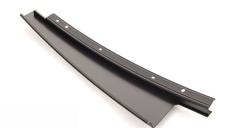 BMW NEW OEM E70 REAR DOOR REAR DOOR FINISHER B PILLAR PANEL TRIM BLACK RIGHT O/S 51357136956 - Image 4