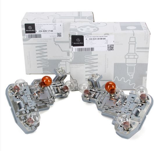 NEW GENUINE MERCEDES MB C W204 ESTATE REAR LIGHT BULB LAMP SUPPORT SET A2048201700+A2048201800