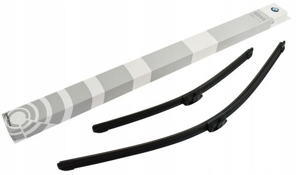 NEW GENUINE BMW 5 SERIES F10 F11 FRONT WINDSCREEN WIPER BLADES SET LHD 61612458015