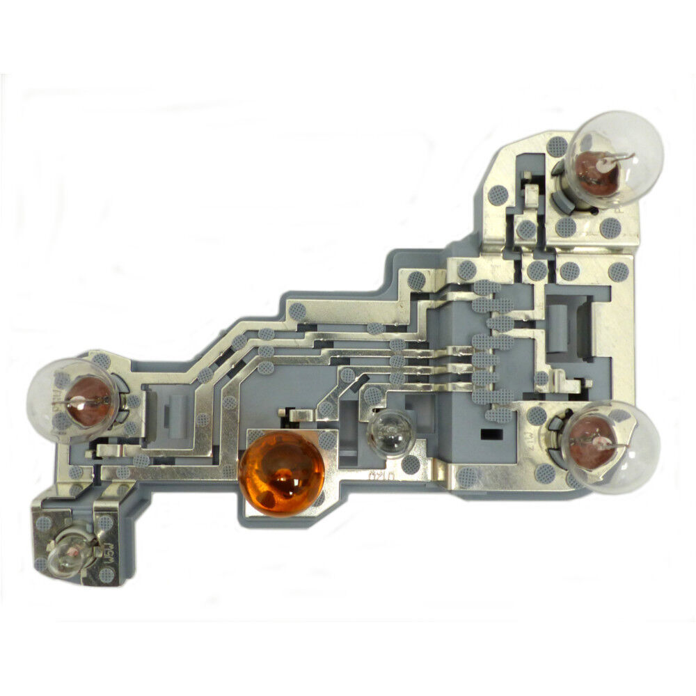 NEW GENUINE MERCEDES MB C W204 ESTATE REAR LIGHT BULB LAMP SUPPORT LEFT N/S A2048201700