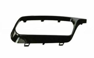 NEW GENUINE MERCEDES BENZ W212 E63 AMG REAR BUMPER DIFFUSER TRIM LEFT SIDE N/S A2128855321