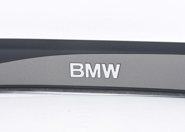 BMW NEW GENUINE 5 E60 E61 03-10 O/S RIGHT REAR DOOR SILL STRIP 51477034306 - Image 2