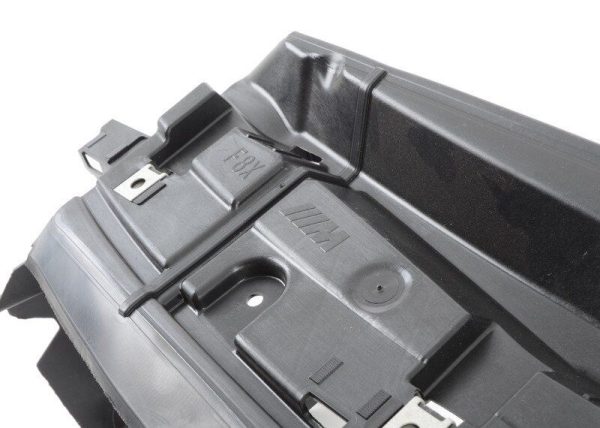 NEW GENUINE BMW F80 M3 F82 M4 COOLANT RADIATOR AIR DUCT UPPER DIFFUSER 51748054117 - Image 4