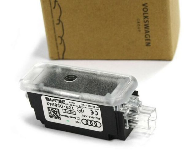 NEW GENUINE AUDI RS SPORT FRONT DOOR ENTRY LED PUDDLE LIGHT LOGO PAIR SET 2PCS 4S0947409+4S0947410 - Image 2