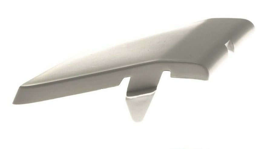 NEW GENUINE FORD C-MAX MK2 FRONT BUMPER TOWING EYE COVER 1686590 - Image 4