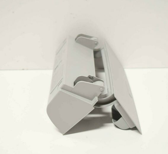 NEW GENUINE VOLKSWAGEN AMAROK 10-20 SPECTACLES HOLDER PEARL GREY 2H0868565EY20 - Image 3