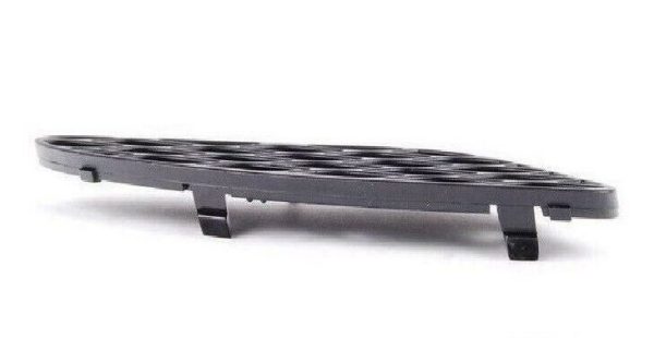 NEW GENUINE MERCEDES BENZ W211 FRONT BUMPER LOWER GRILL COVER RIGHT A2118850253 - Image 4