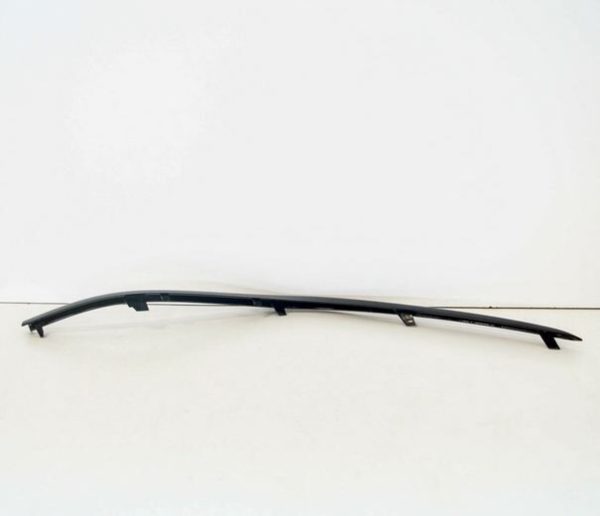 NEW GENUINE MERCEDES BENZ ML W166 AMG FRONT BUMPER RIGHT MOULDING A292885260064 - Image 3