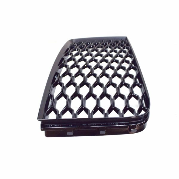 NEW GENUINE AUDI RS3 15-17 FRONT BUMPER LOWER RIGHT O/S AIR VENT GRILL BLACK 8V4807682BT94 - Image 4