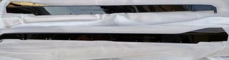 NEW GENUINE BMW 1 SER F40 M PERFORMANCE SIDE SKIRTS HIGH GLOSS BLACK PAIR SET