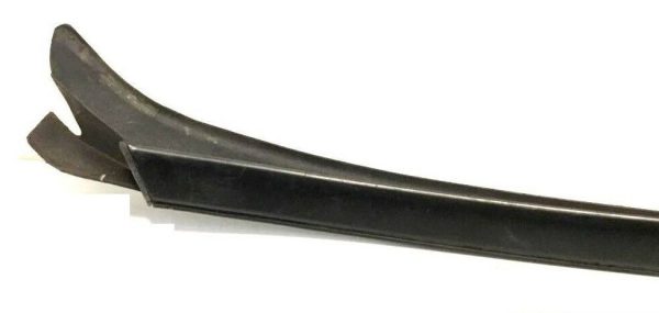 NEW GENUINE MERCEDES GLS 63 AMG X166 WINDSCREEN DEFLECTOR STRIP MOULDING LEFT A1666901180 - Image 3