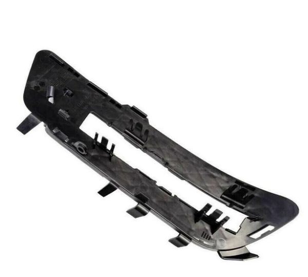 NEW GENUINE MERCEDES BENZ E CLASS W212 FRONT BUMPER LOWER GRILL RIGHT O/S A2128851623 - Image 2