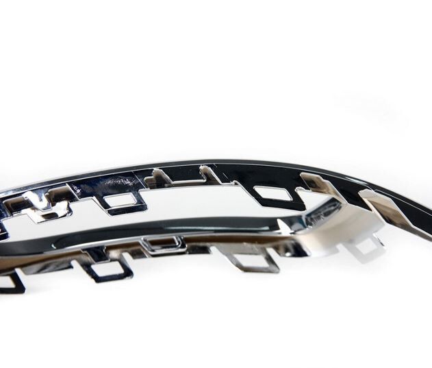 NEW GENUINE VW T-ROC 17- REAR BUMPER TRIM BRIGHT CHROME RIGHT O/S 2GA807834A2ZZ - Image 4