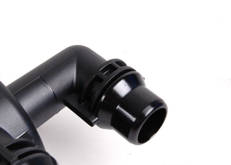 NEW GENUINE BMW SERIES 1 3 5 X1 X3 Z4 ENGINE COOLANT FLANGE 11517572859 - Image 6