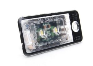 NEW GENUINE AUDI A8 10-16 Q7 10-16 RIGHT O/S  LED LICENSE PLATE LIGHT ASSEMBLY 4H0943022