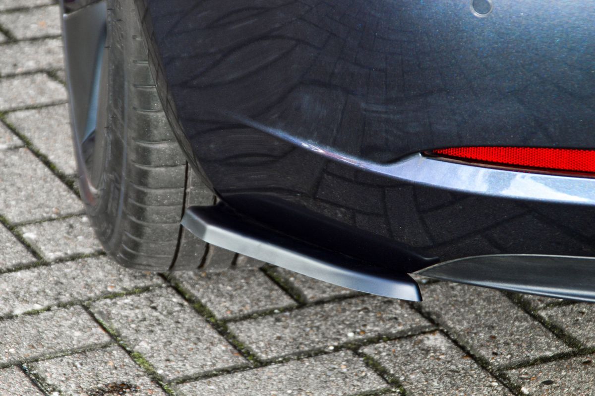 Black Gloss Performance Rear Bumper Side Flaps / Splitters For Tesla Model 3 + Performance 2017+ - Image 2