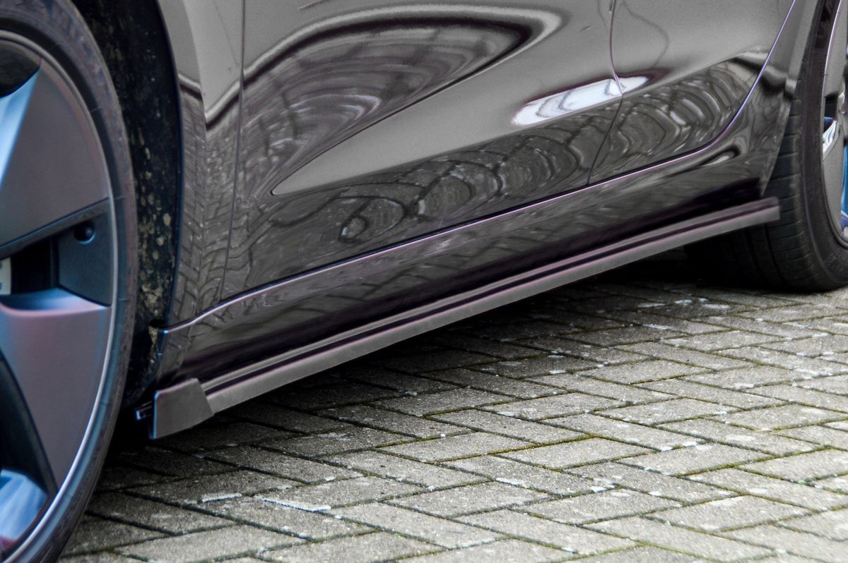 Performance Side skirts addons / Blades / diffusers / sill covers with Wing For Tesla Model 3 + Performance 2017+ - Image 2