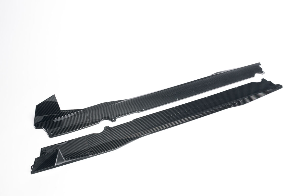 Carbon Sideskirt Aero blades for Lamborghini Huracan STO - Image 6