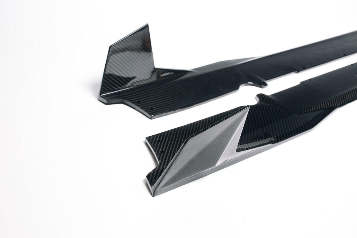 Carbon Sideskirt Aero blades for Lamborghini Huracan STO - Image 5