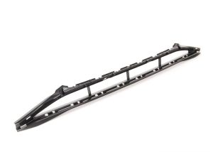 NEW GENUINE AUDI A4 2012 - 2016 FRONT BUMPER LOWER CENTER GRILL ASSEMBLY  8K0807647A