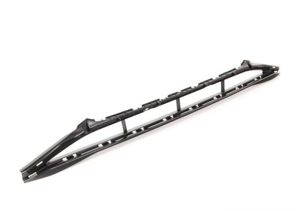 NEW GENUINE AUDI A4 2012 - 2016 FRONT BUMPER LOWER CENTER GRILL ASSEMBLY  8K0807647A
