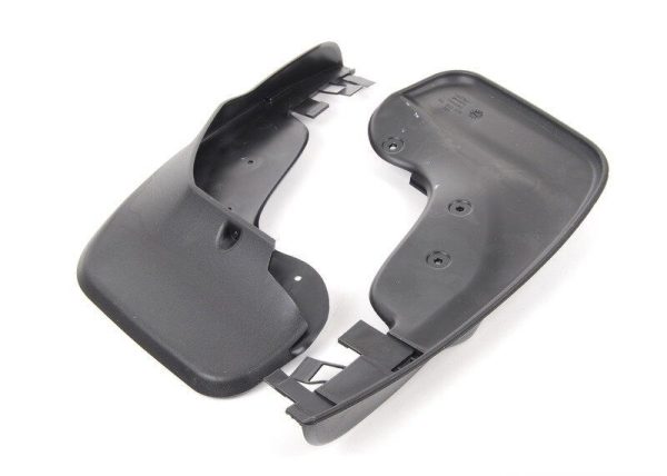 NEW GENUINE VW PASSAT 06-15 FRONT MUD FLAPS SPLASH GUARD PAIR 3C0075111 - Image 15