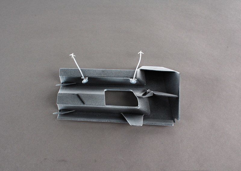 BMW NEW GENUINE E34 M TECHNIC FRONT BUMPER RIGHT O/S TOW HOOK COVER CAP 51112230404 - Image 4