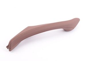 BMW NEW F10 F11 DOOR TRIM PULL HANDLE PASSENGER SIDE RIGHT O/S LHD DAKOTA BROWN 51417225860